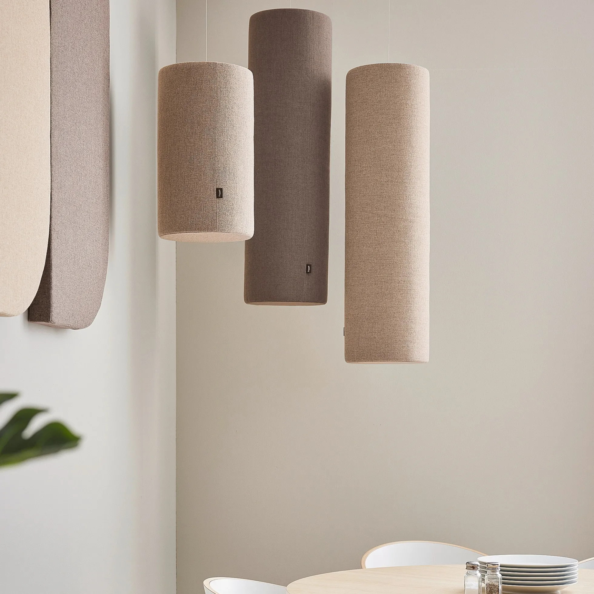 Akustiikkapaneeli kattoon POLY Sylinteri, Ø280x500 mm, beige