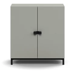 Kaappi QBUS 1 hylly, jalusta, kahvat, 868x800x420 mm, musta, vaaleanharmaa