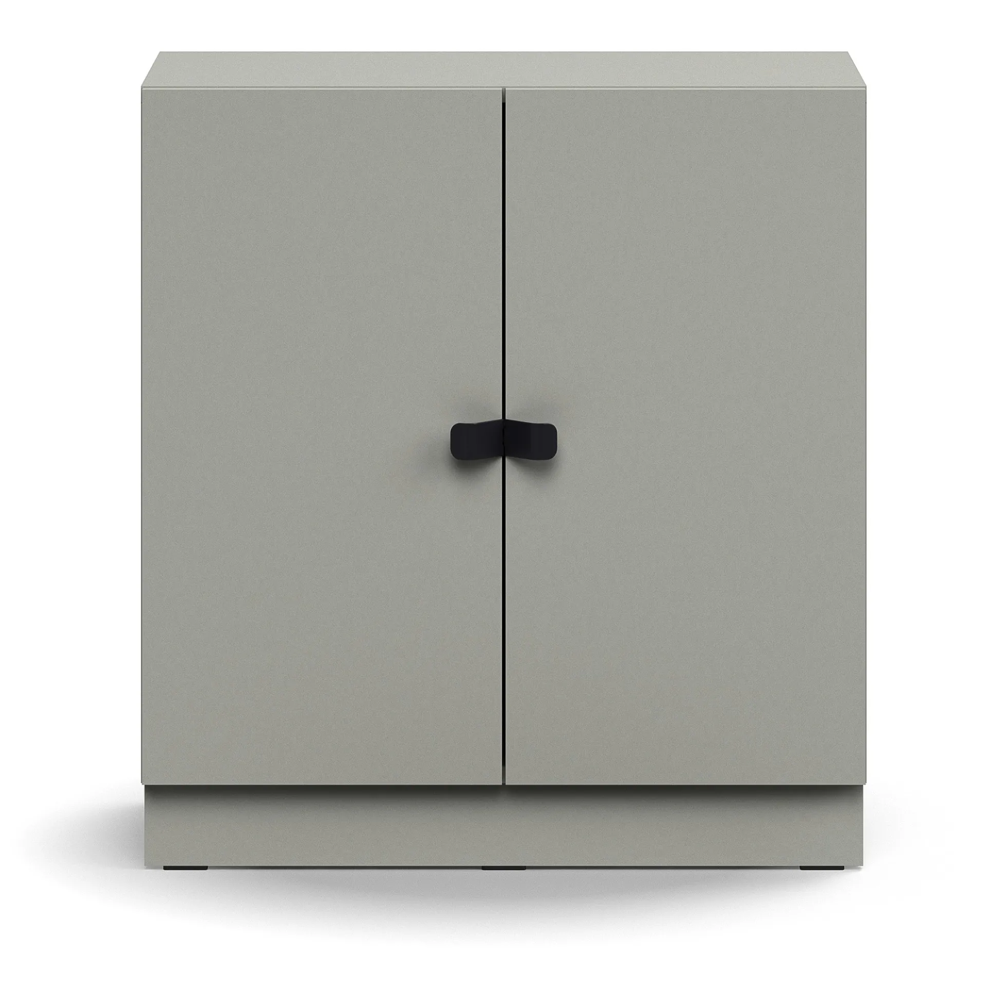 Kaappi QBUS 1 hylly, sokkeli, kahvat, 868x800x420 mm, vaaleanharmaa