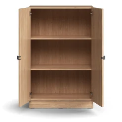 Kaappi QBUS 2 hyllytasoa, sokkeli, kahvat, 1252x800x420 mm, tammi