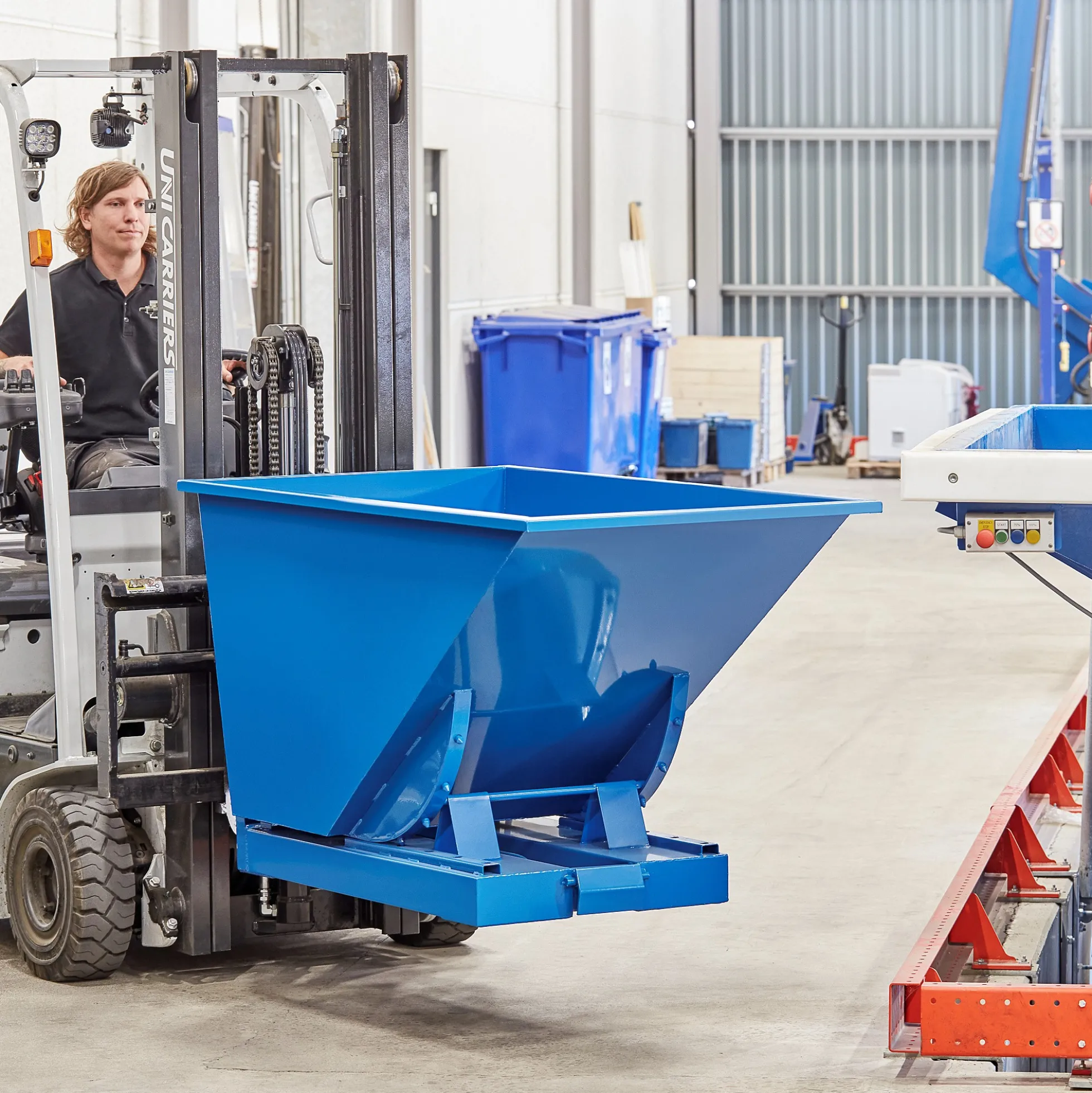 Kippikontti AZURE 600 litraa, sininen