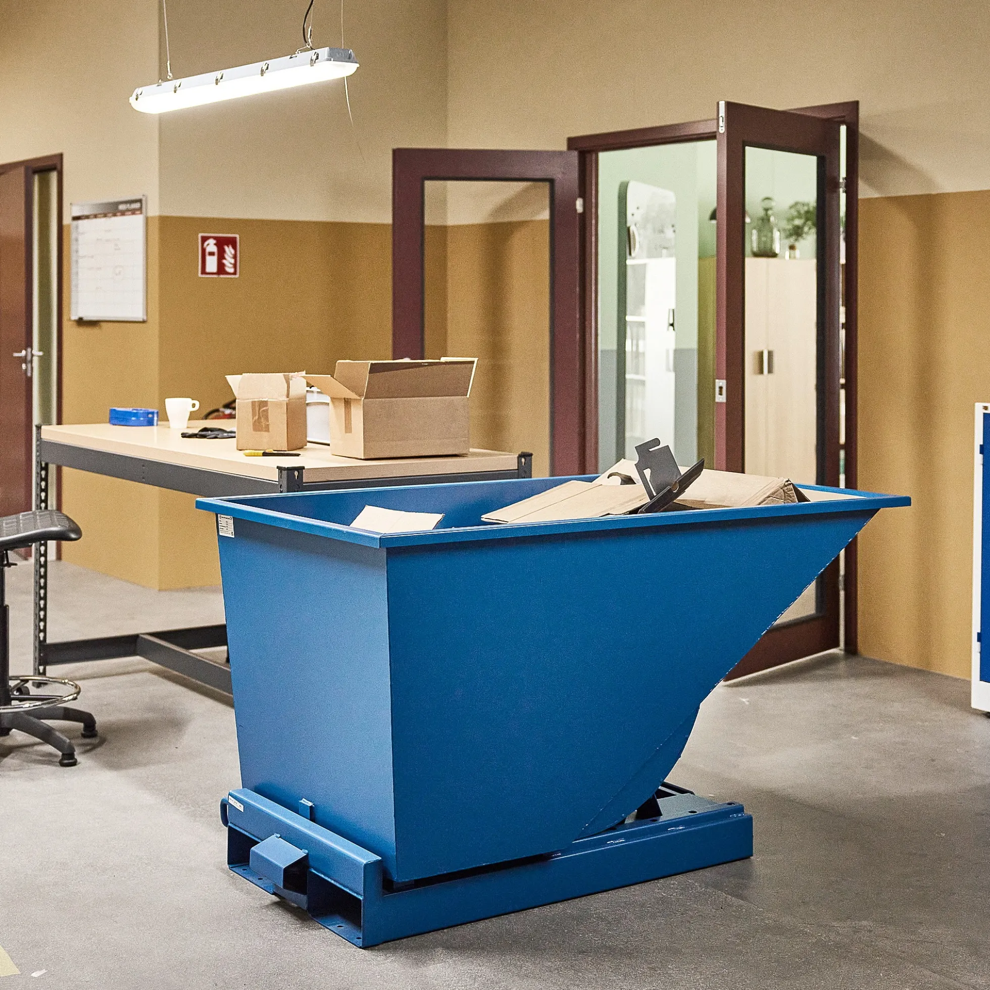 Kippikontti AZURE 600 litraa, sininen
