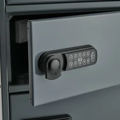 Latauskaappi sähköpyörän akuille VOLT 8 lokeroa, 1835x514x455 mm, tummanharmaa
