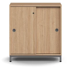 Liukuovikaappi QBUS Lukollinen, 1 hylly, jalusta, kahvat, 868x800x400 mm, hopeanharmaa, tammi