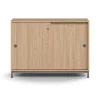 Liukuovikaappi QBUS Lukollinen, 1 hylly, jalusta, kahvat, 868x1200x400 mm, hopeanharmaa, tammi
