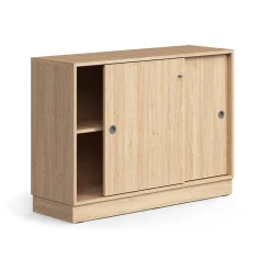 Liukuovikaappi QBUS Lukollinen, 1 hylly, sokkeli, kahvat, 868x1200x400 mm, tammi