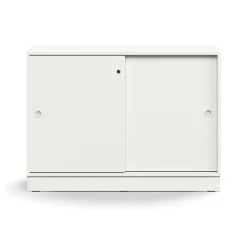 Liukuovikaappi QBUS Lukollinen, 1 hylly, sokkeli, kahvat, 868x1200x400 mm, valkoinen