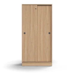 Liukuovikaappi QBUS Lukollinen, 3 hyllytasoa, sokkeli, kahvat, 1636x800x400 mm, tammi