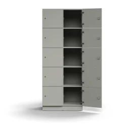 Lokerokaappi QBUS 10 lokeroa, sokkeli, 2020x800x420 mm, vaaleanharmaa