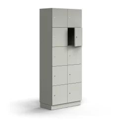 Lokerokaappi QBUS 10 lokeroa, sokkeli, 2020x800x420 mm, vaaleanharmaa