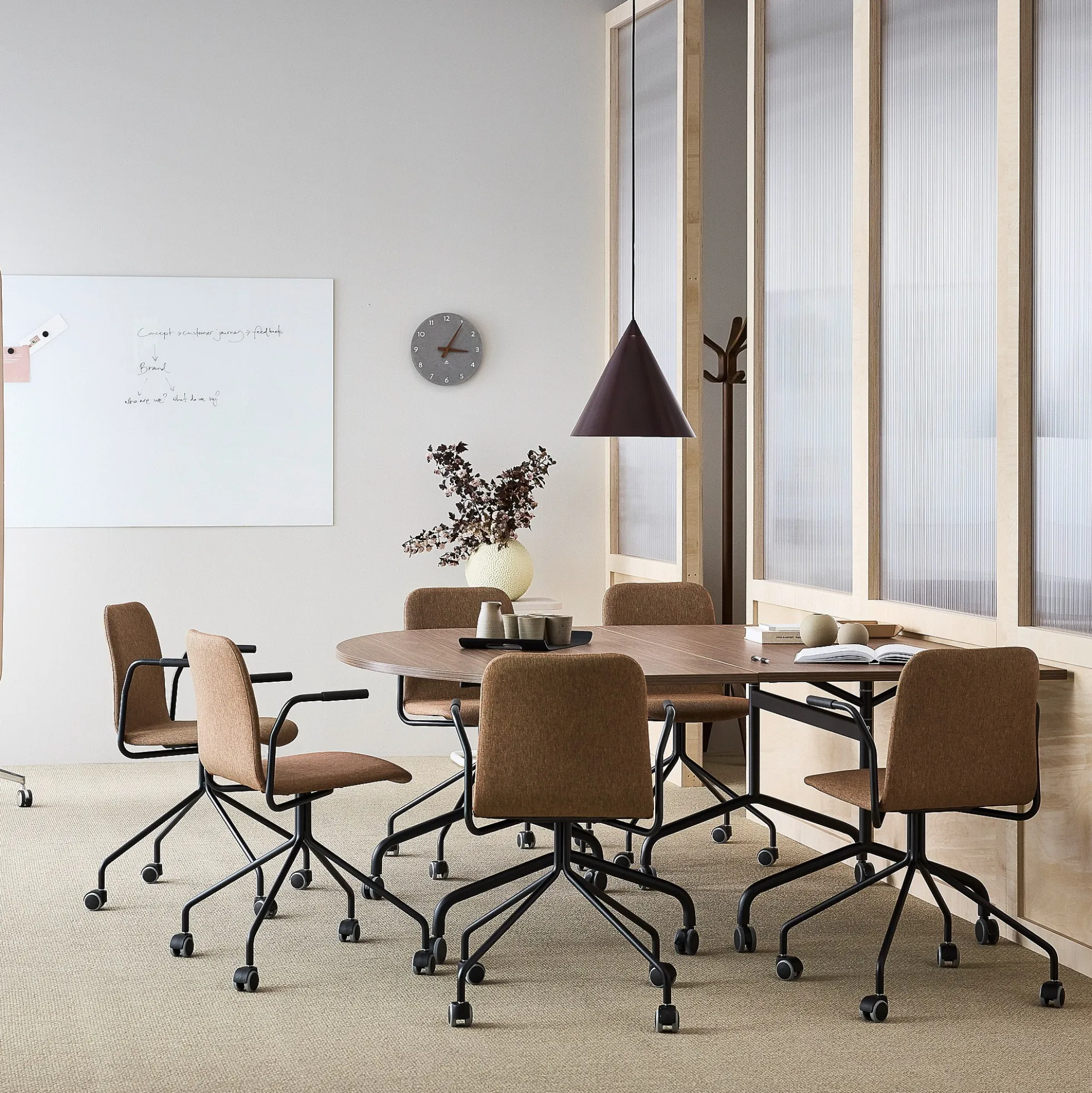 Neuvottelupöytä LYKKA Taittokannella, 1600x800 mm, musta/pähkinä