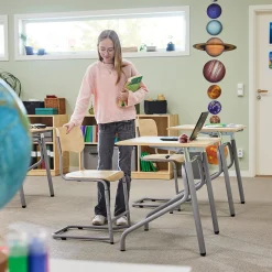 Oppilastuoli ELEVATE Säädettävä korkeus 460–640 mm, hopea/koivu