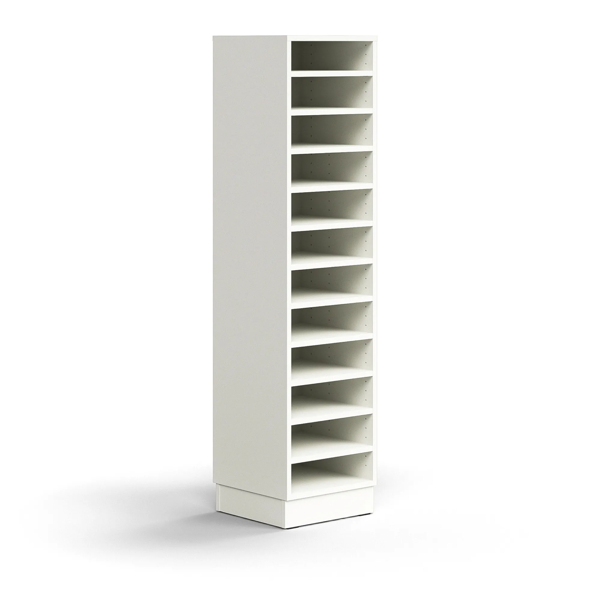 Postinlajitteluhylly QBUS 11 hyllytasoa, sokkeli, 1636x400x400 mm, valkoinen