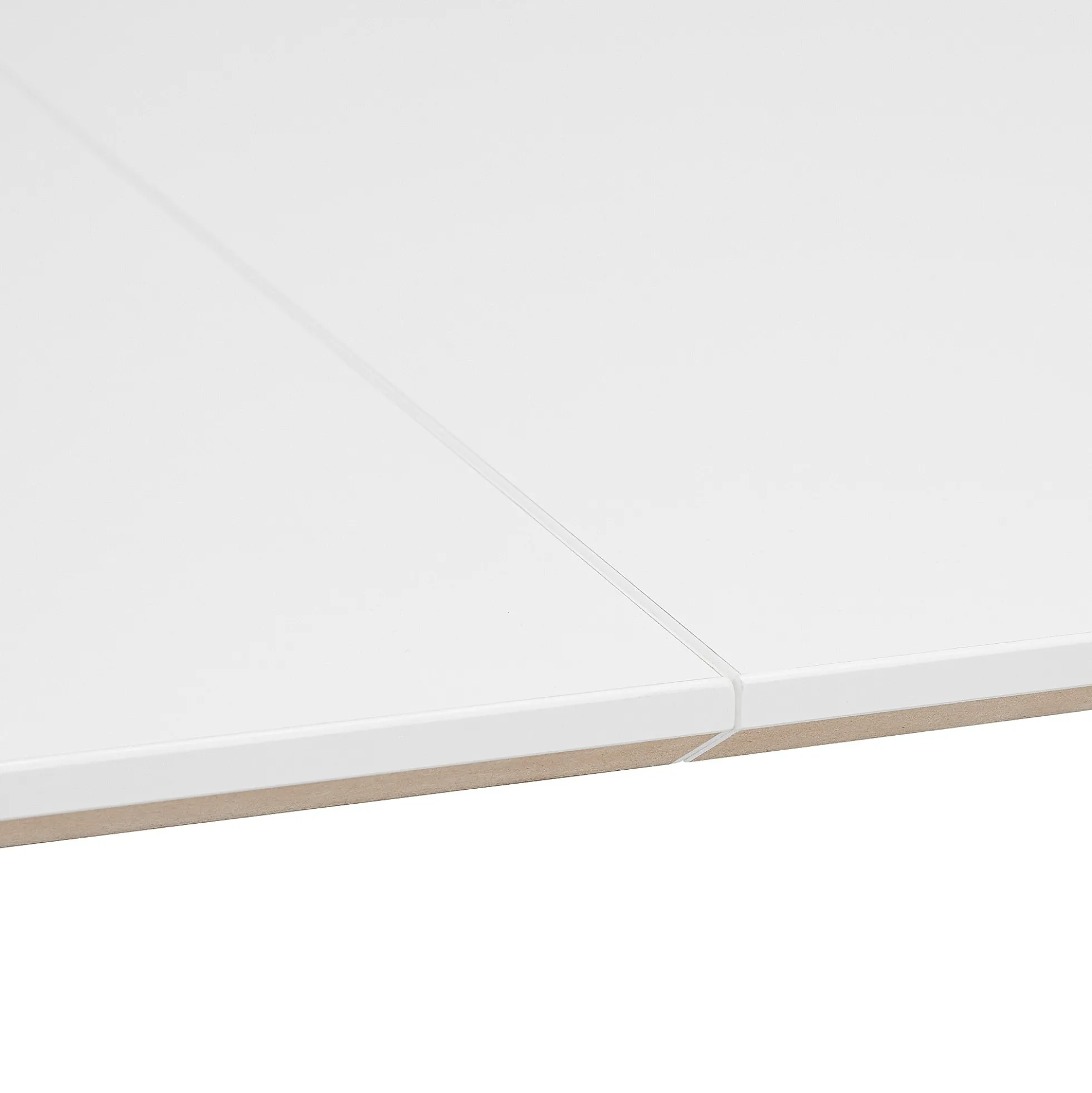 Pöytä METRIC Pyöristetyt kulmat, 2000x1000x720 mm, valkoinen