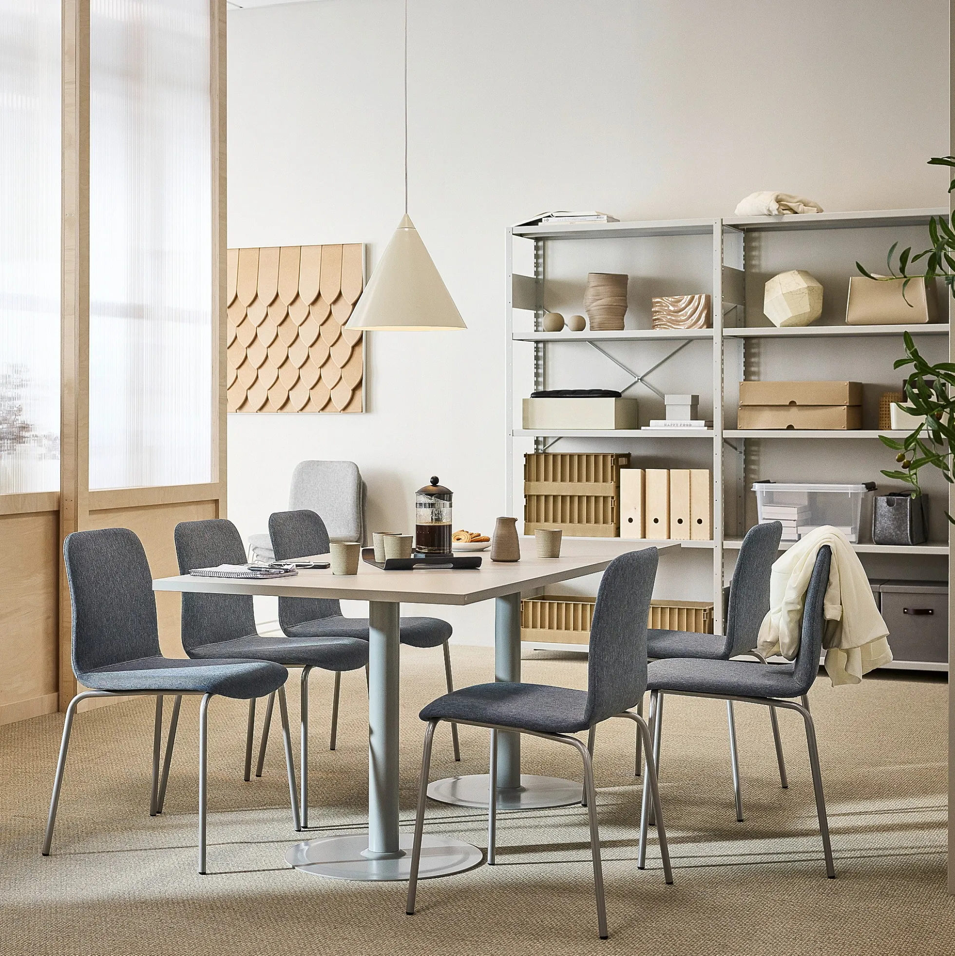 Pöytä VERTICUS 1800x800x720 mm, vaaleanharmaa/hopea